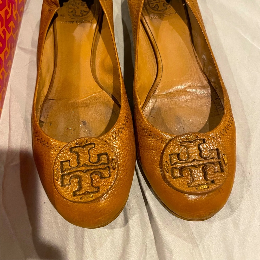 Tory burch tan Reva